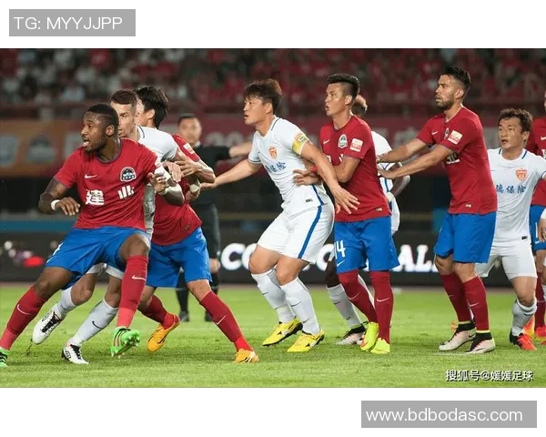 杭州足球队的蜕变之旅:从传统到现代的全新探索与发展 杭州足球队的蜕变之旅:从传统到现代的全新探索与发展