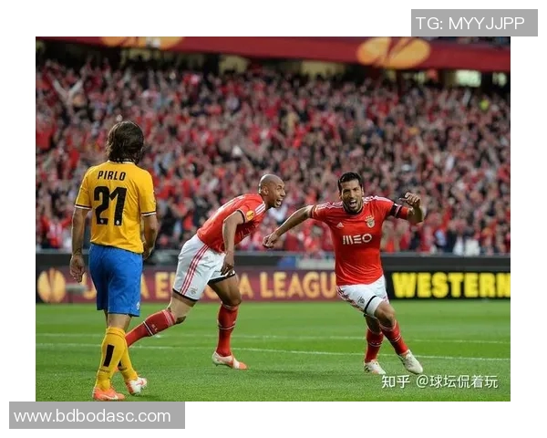 深圳足球队近期状态分析与未来展望探讨