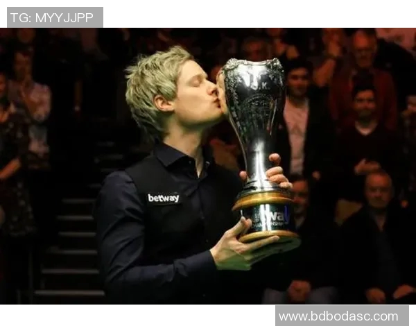 梁文博与罗伯逊激战决赛巅峰对决谁将捧起冠军奖杯