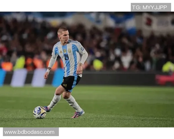 贝格拉诺与图库曼的激烈对决揭示了阿根廷足球的魅力与竞争力 贝格拉诺与图库曼的激烈对决揭示了阿根廷足球的魅力与竞争力