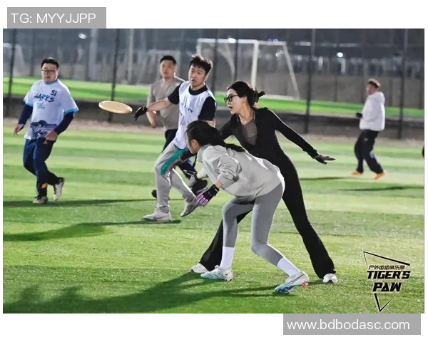 重庆飞盘队荣登全国飞盘技术排行榜首位引领飞盘运动新风潮