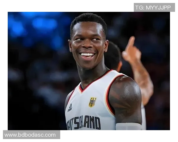 丹尼斯施罗德的篮球之路与未来展望：从NBA新星到球队核心的蜕变