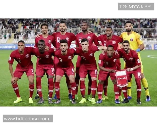 卡塔尔与阿尔及利亚友谊赛精彩对决展现足球魅力与团队精神