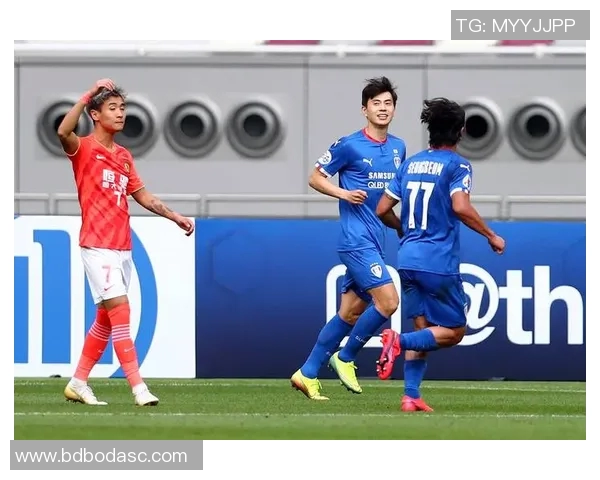 恒大与水原激战全场精彩集锦回顾尽享足球盛宴